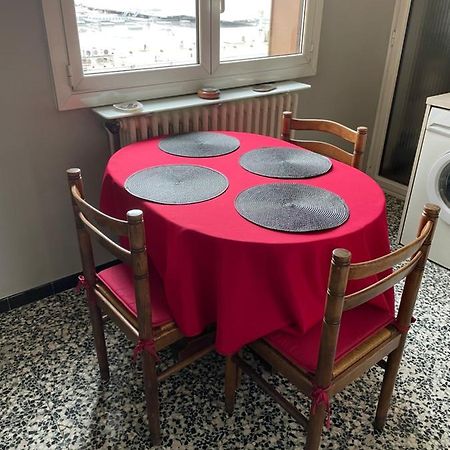 Le Chouki Appartement Annecy Buitenkant foto
