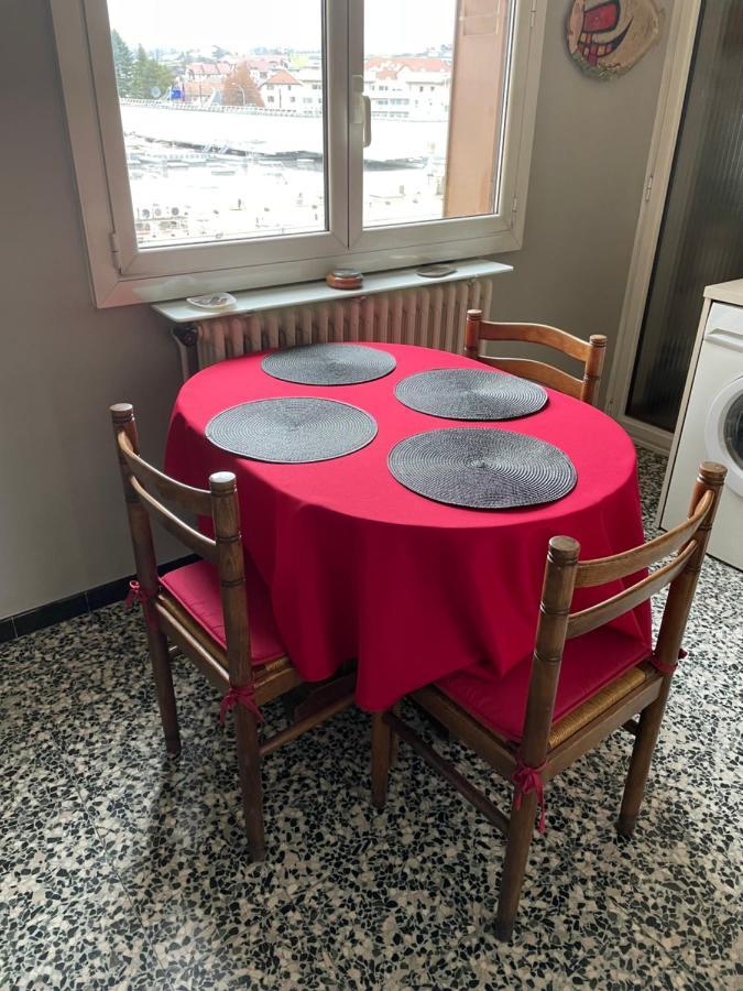 Le Chouki Appartement Annecy Buitenkant foto